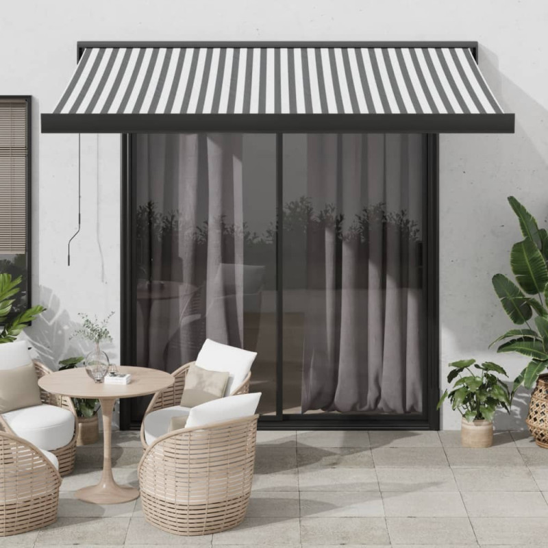 stradeXL Retractable Awning...