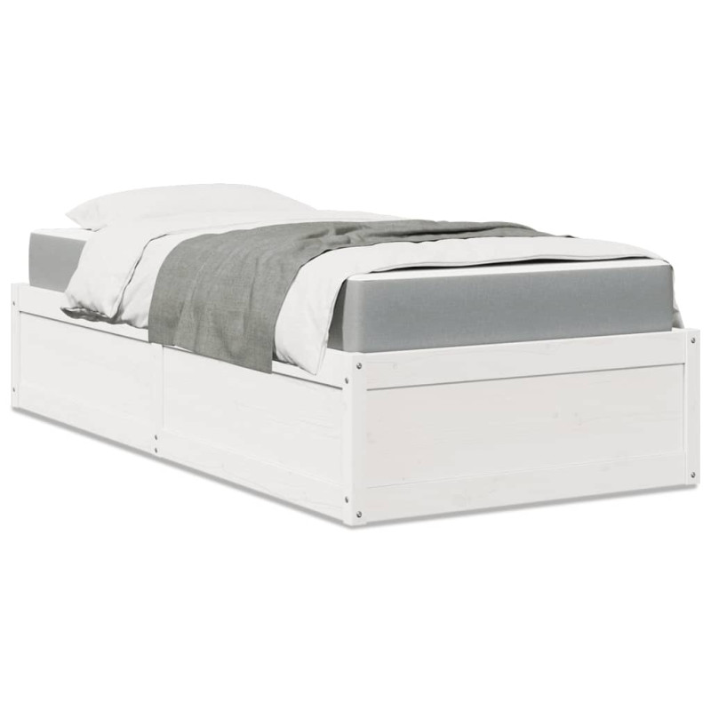 stradeXL Bed with Mattress...