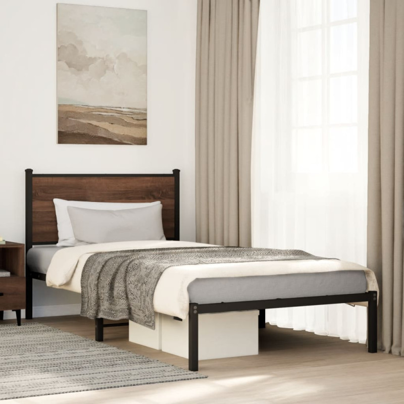 stradeXL Metal Bed Frame...