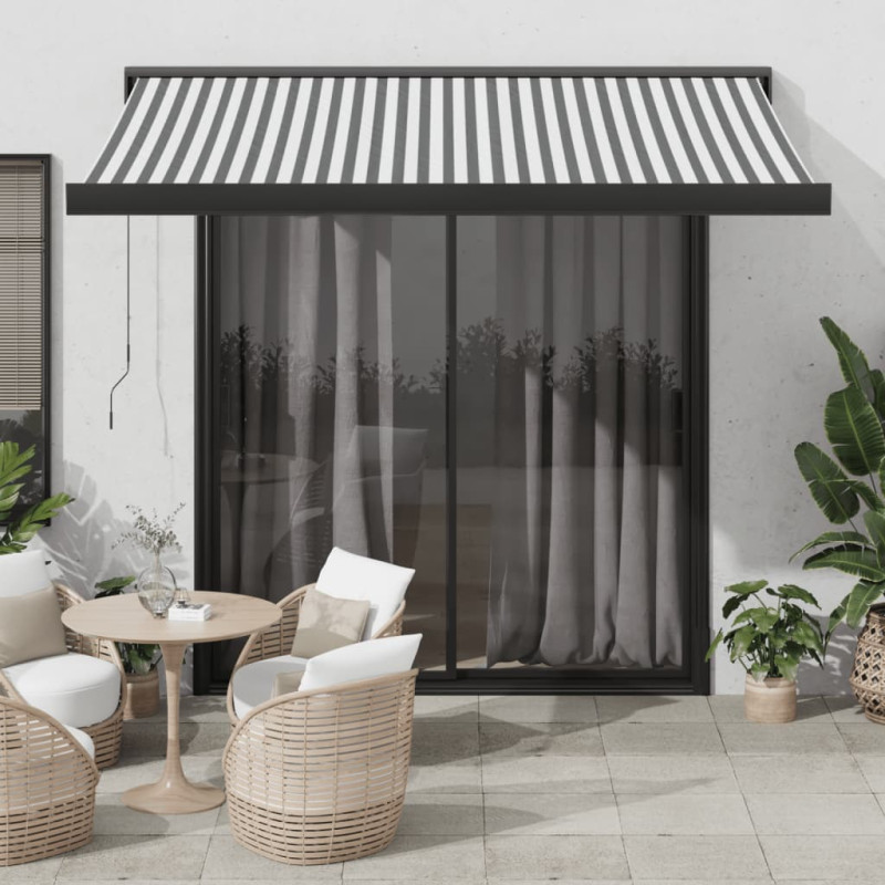 stradeXL Retractable Awning...