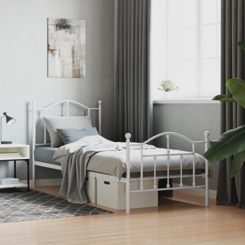 stradeXL Metal Bed Frame...