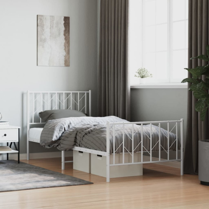 stradeXL Metal Bed Frame...